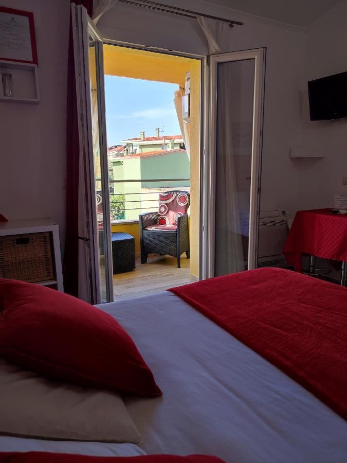 דורגלי B&B Fradama' Holiday מראה חיצוני תמונה